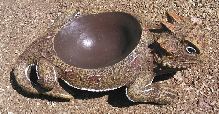 (image for) Horned Lizard Small Bowl